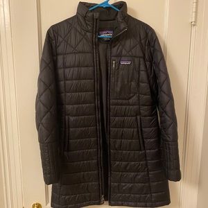 PATAGONIA Woman’s Small- Black Radalie Parka
